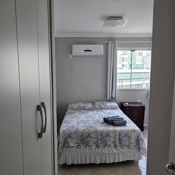 Apartment Ap Pe Na Areia Frente Mar Itapema